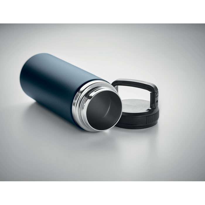 Double wall bottle with hook hanger