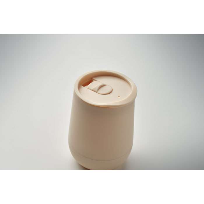 Double wall mug in PP