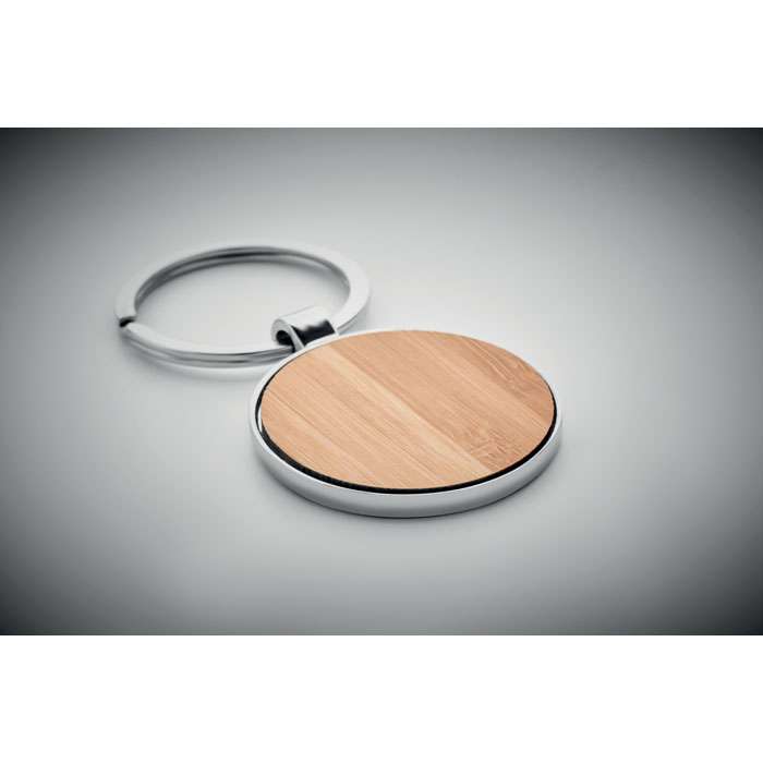Round shaped keyring